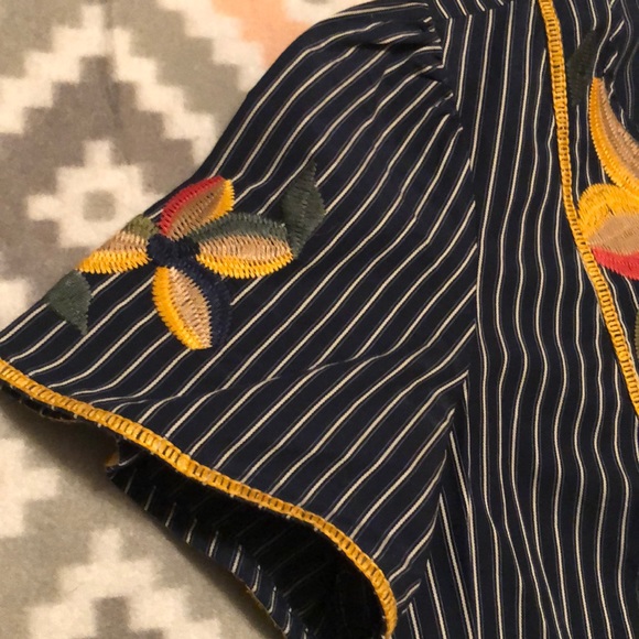 Madewell Embroidered Blue/White Top Size S NWOT - Picture 3 of 11